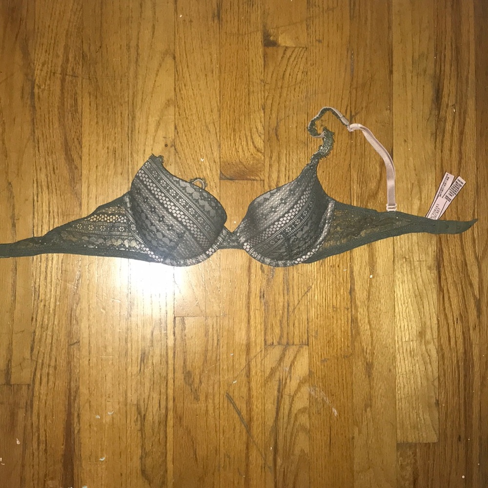 Lace green Demi bra (32C)